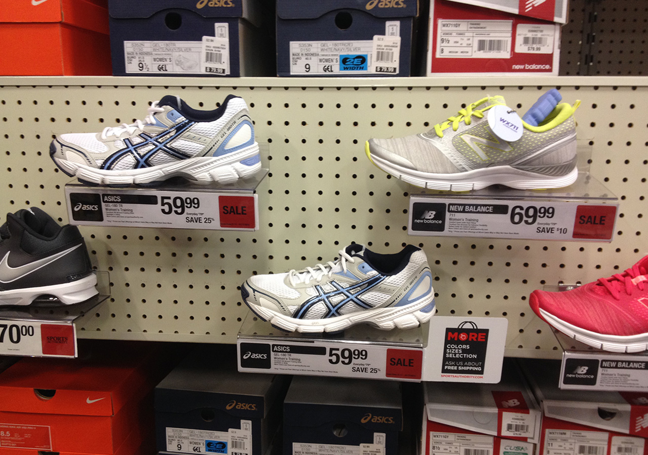 Asics outlet clearance store san marcos